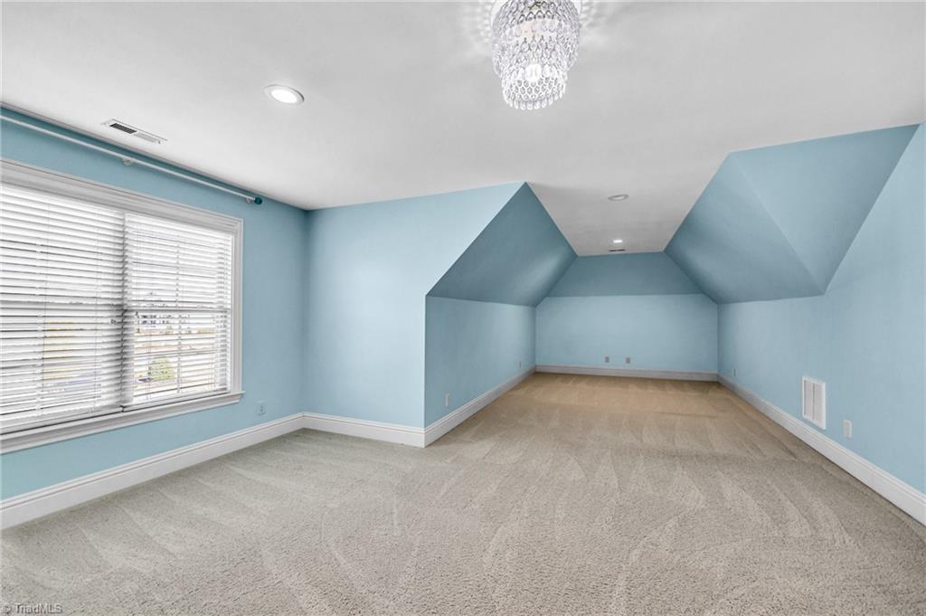 6803 River Farm Drive Property Photo 32