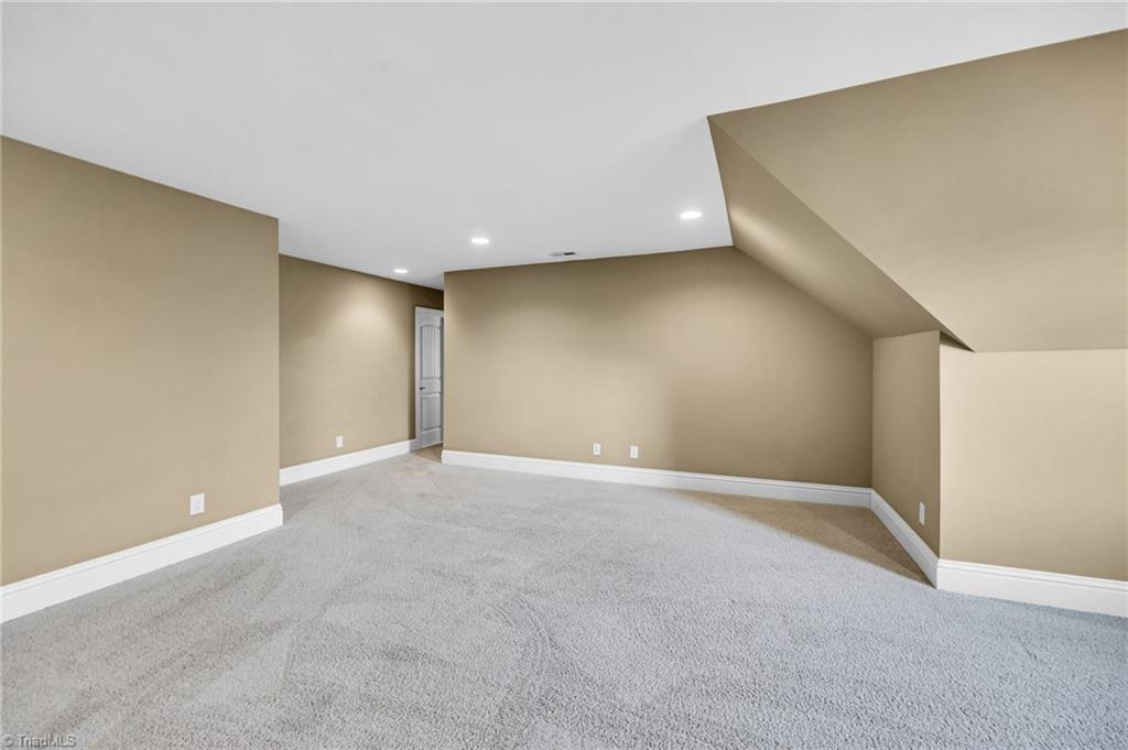 6803 River Farm Drive Property Photo 35