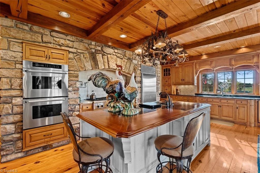 4313 Property Photo 19