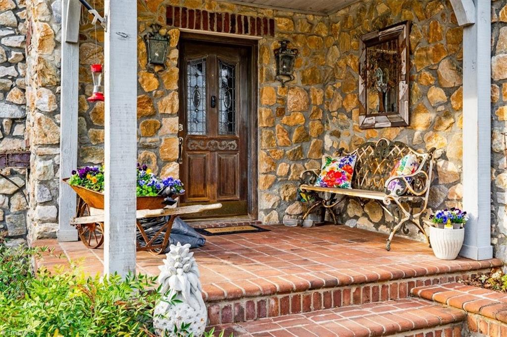 4313 Property Photo 24