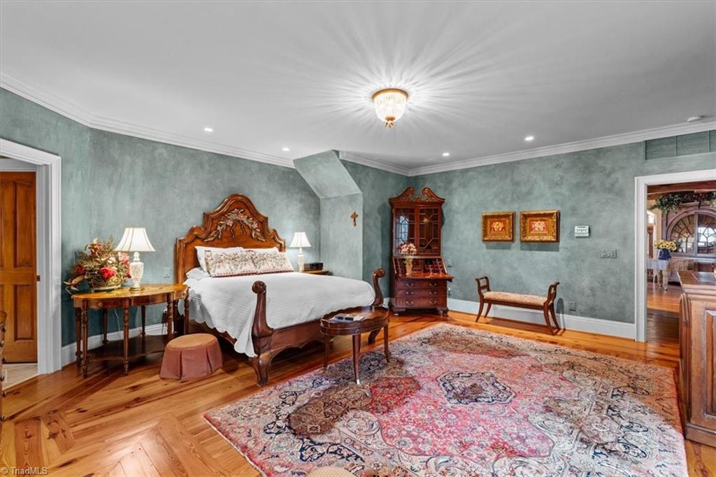 4313 Property Photo 28