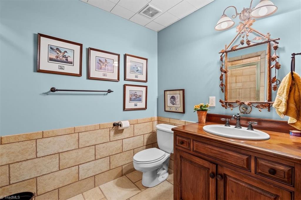 4313 Property Photo 45