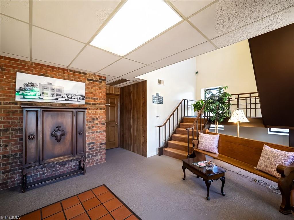 405 N Bridge Street Property Photo 6