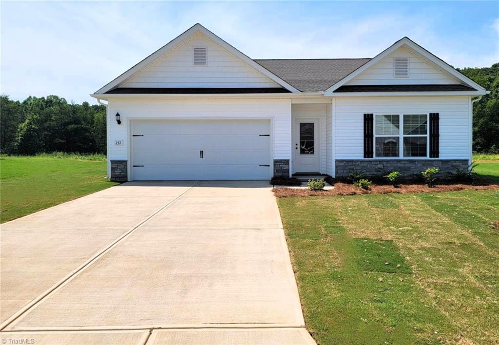 232 Macintosh Drive Property Photo 1