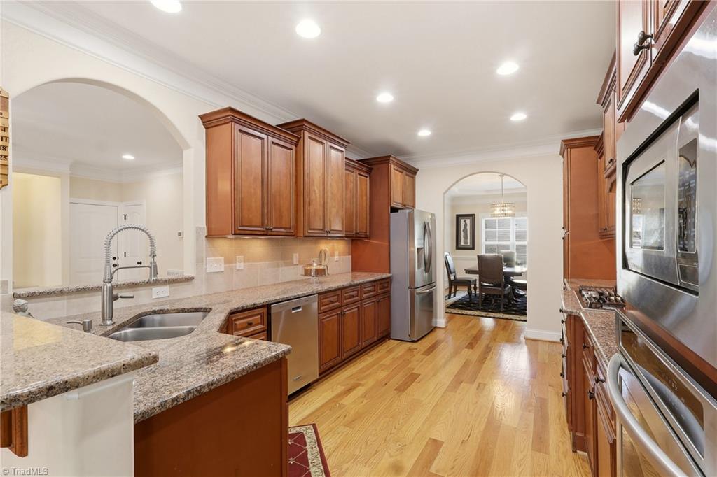 4420 Rosebriar Square Drive Property Photo 15