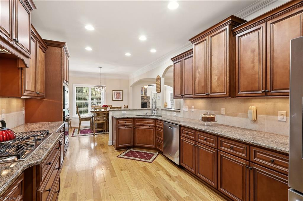 4420 Rosebriar Square Drive Property Photo 17