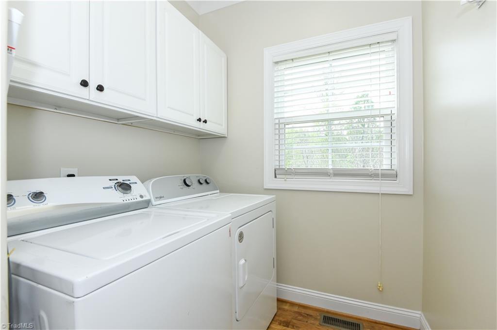 5609 Crooked Oak Drive Property Photo 17