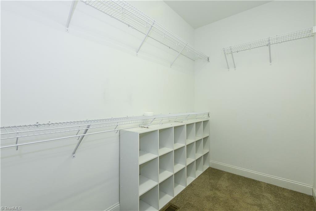 5609 Crooked Oak Drive Property Photo 27