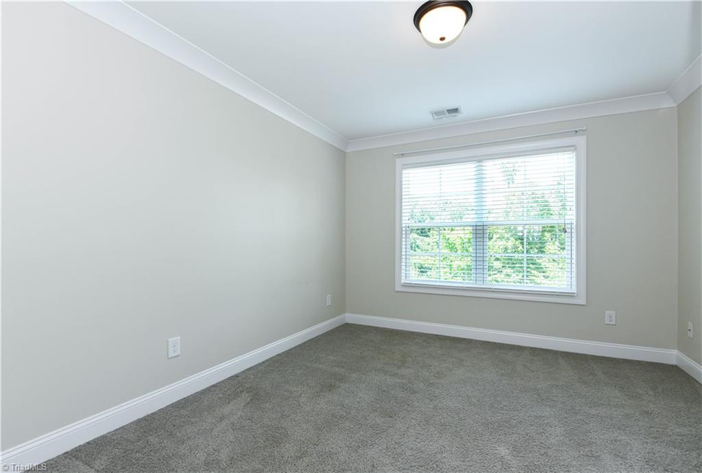 5609 Crooked Oak Drive Property Photo 34