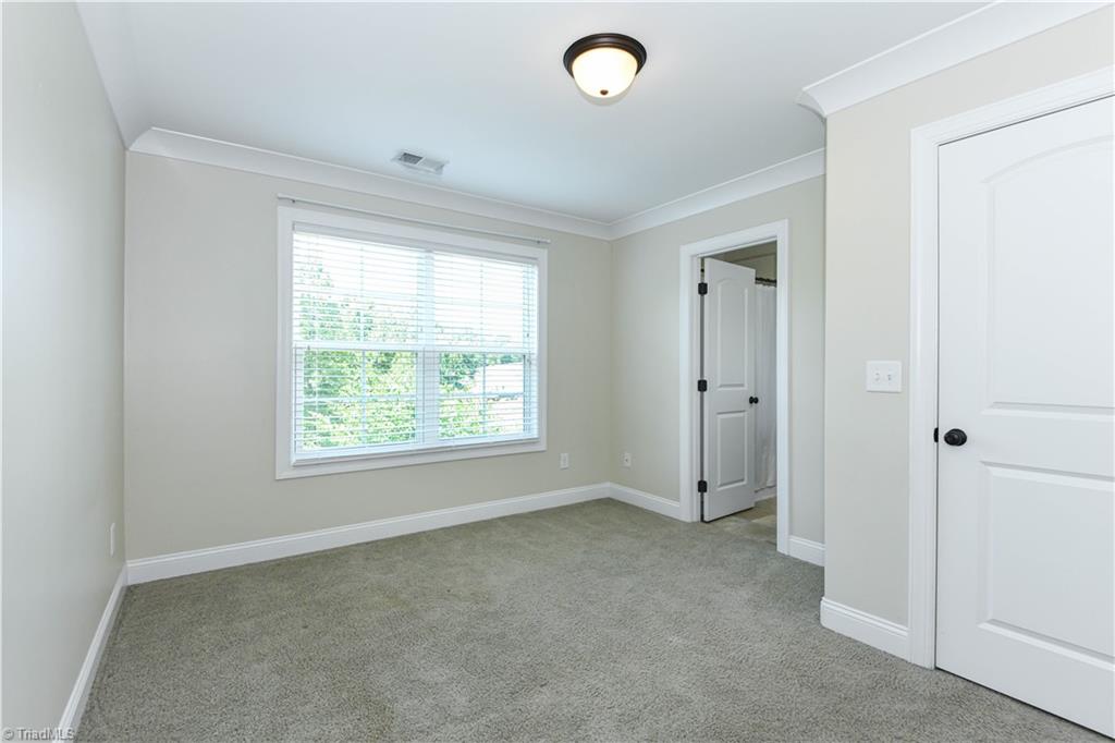 5609 Crooked Oak Drive Property Photo 35