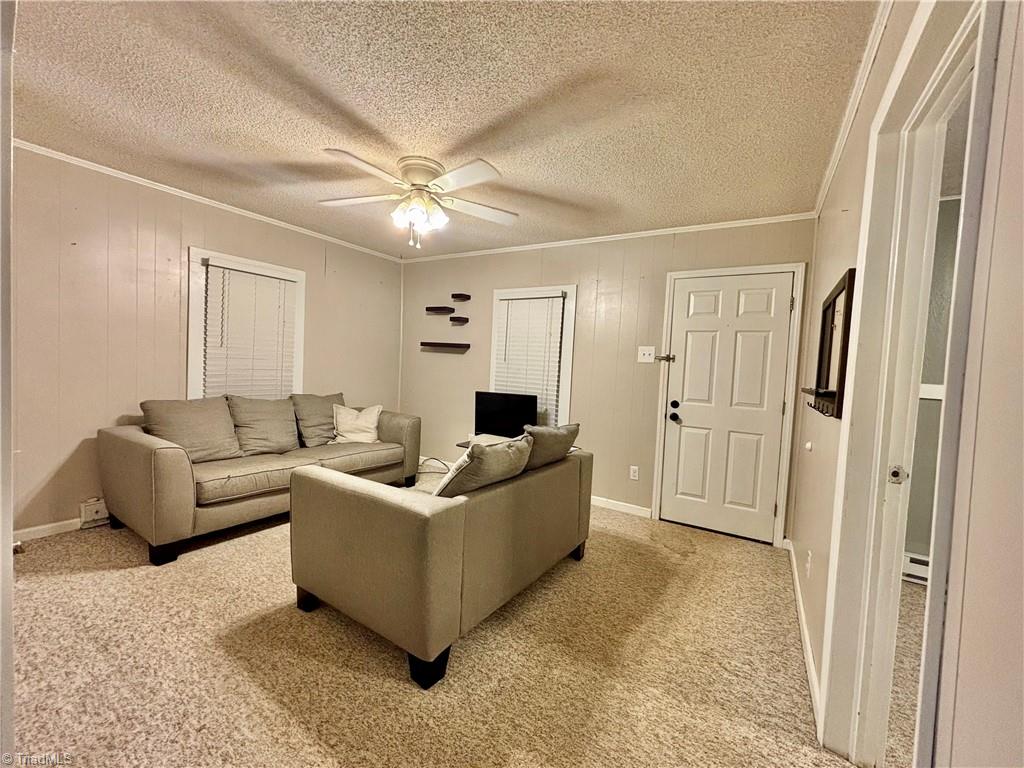 1072 Grassy Knob Road Property Photo 7