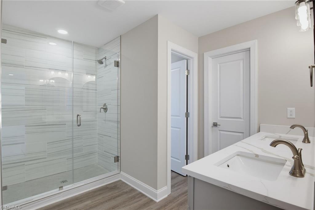 2105 Medhurst Drive Property Photo 18
