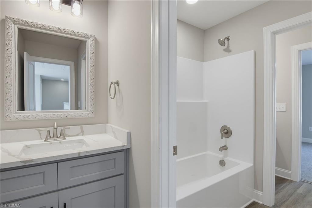 2105 Medhurst Drive Property Photo 19