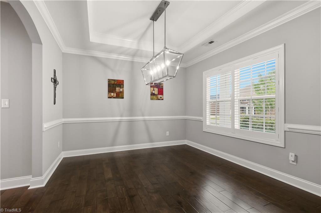 2901 Fernley Court Property Photo 8