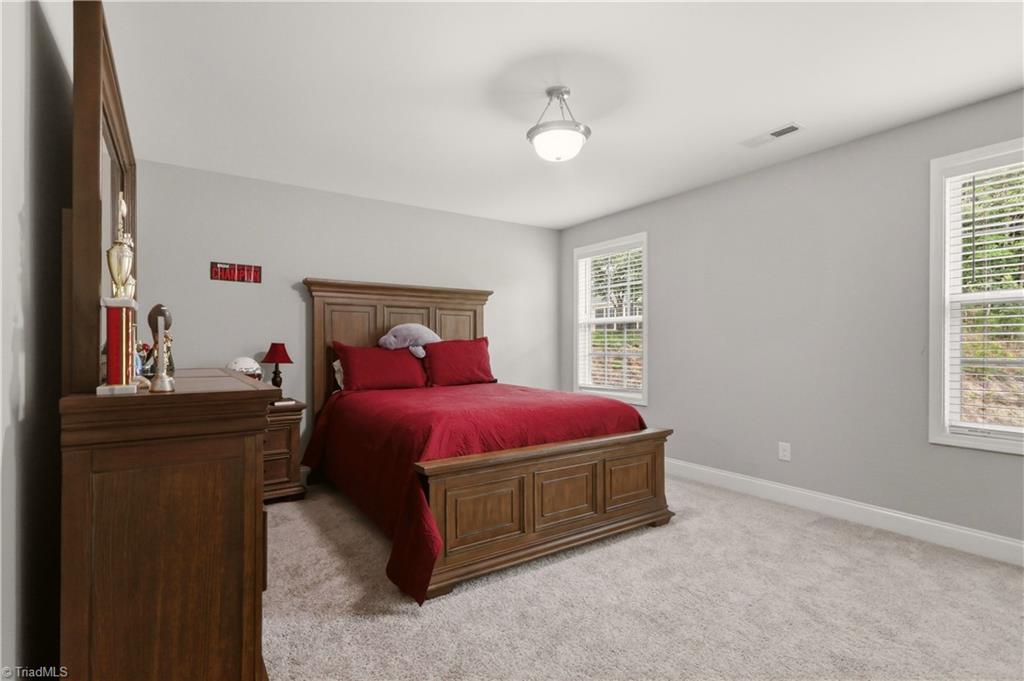 2901 Fernley Court Property Photo 24