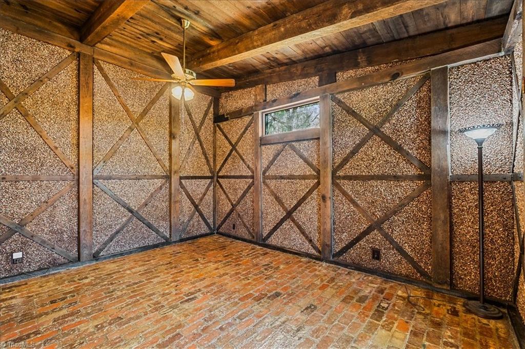 3908 Waterton Road Property Photo 35