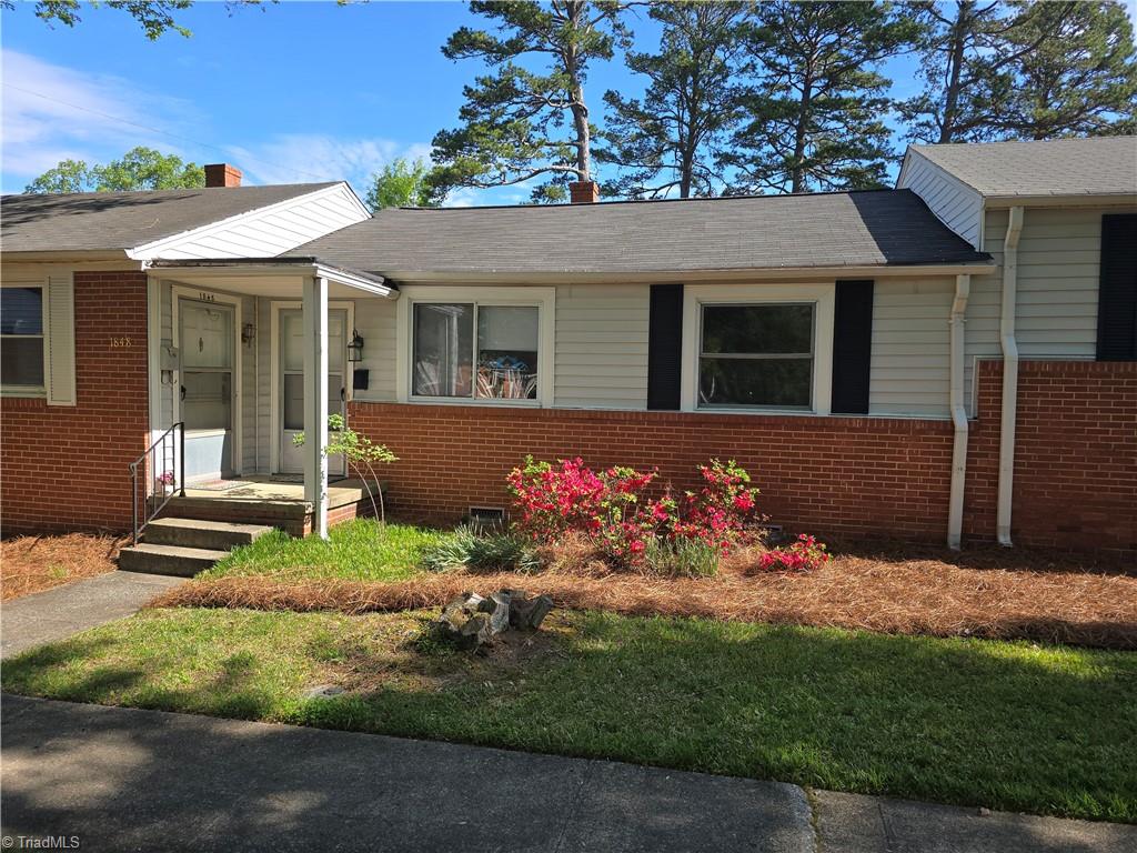 1846 Villa Drive Property Photo 1