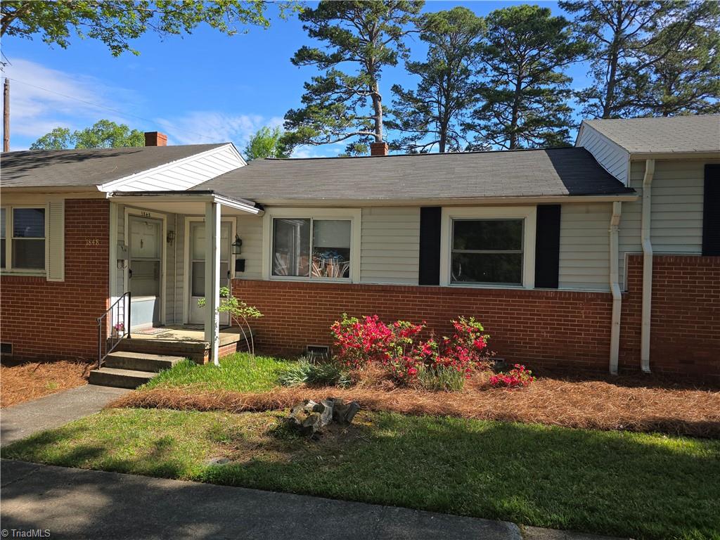 1846 Villa Drive Property Photo 2