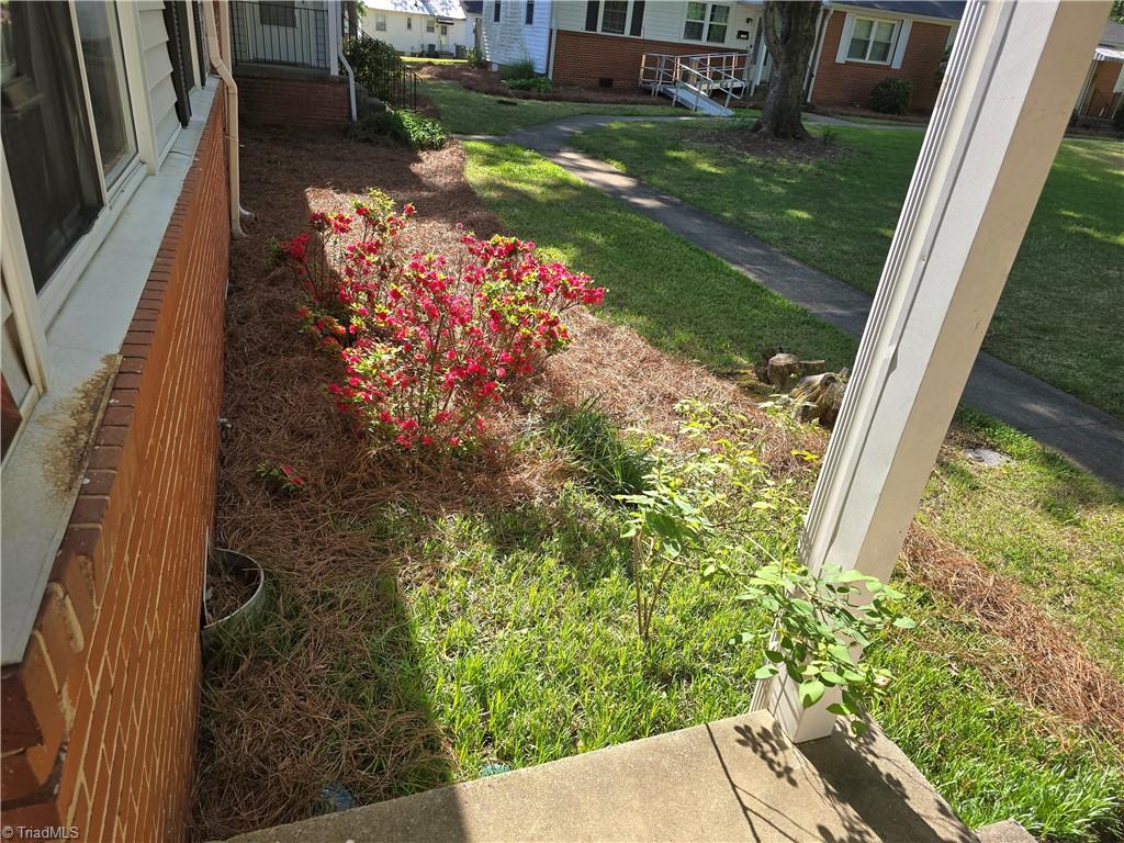 1846 Villa Drive Property Photo 3
