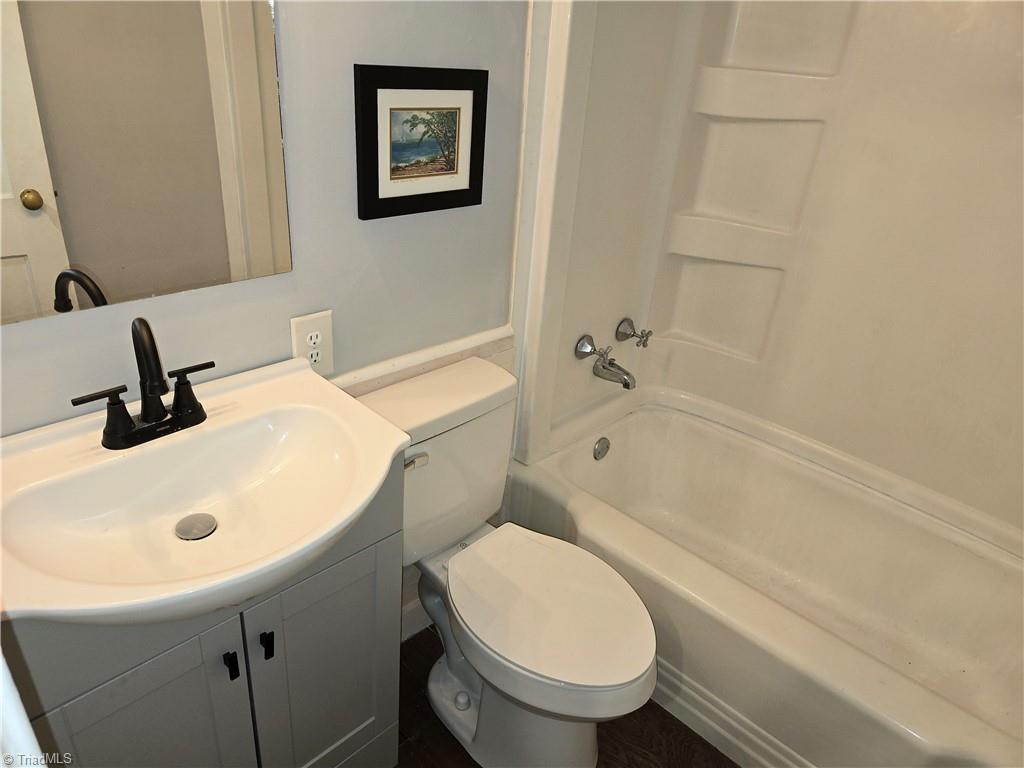 1846 Villa Drive Property Photo 18