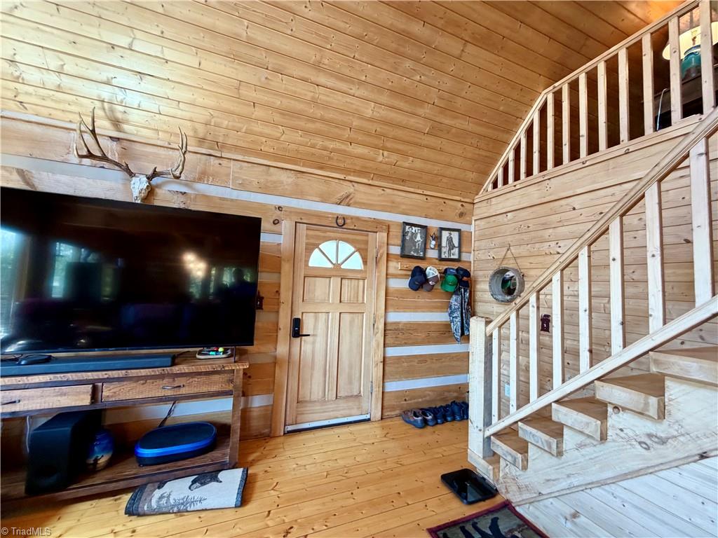 217 Fairview Drive Property Photo 9