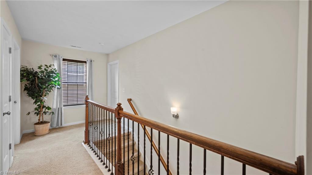 2050 Sinclair Trace Property Photo 9