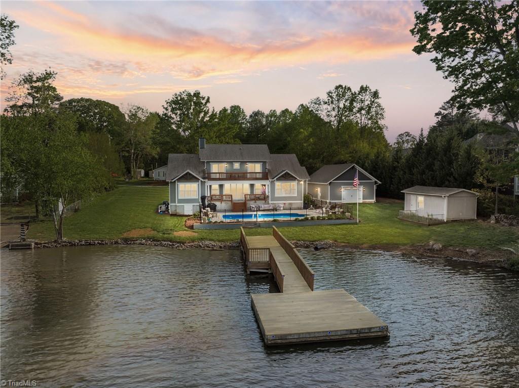 1786 Riverview Road Property Photo 1