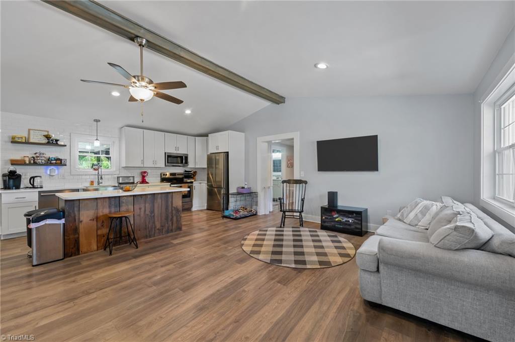 1066 Third Street Property Photo 4