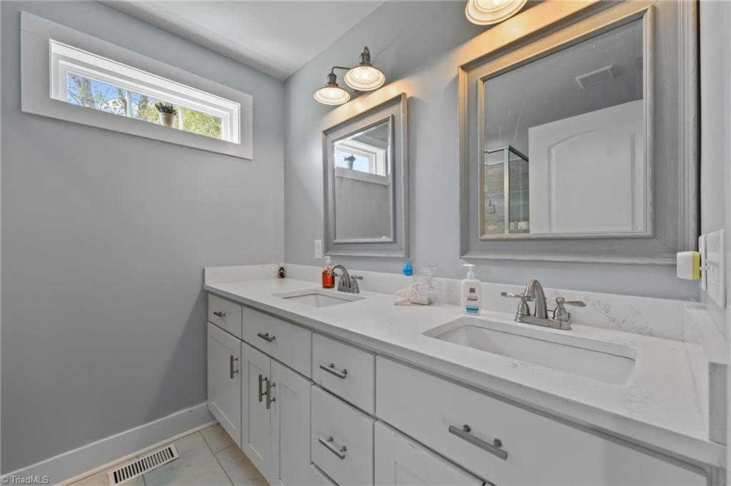 1066 Third Street Property Photo 26