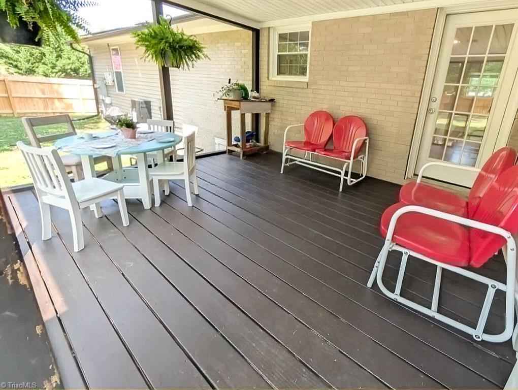 1066 Third Street Property Photo 29