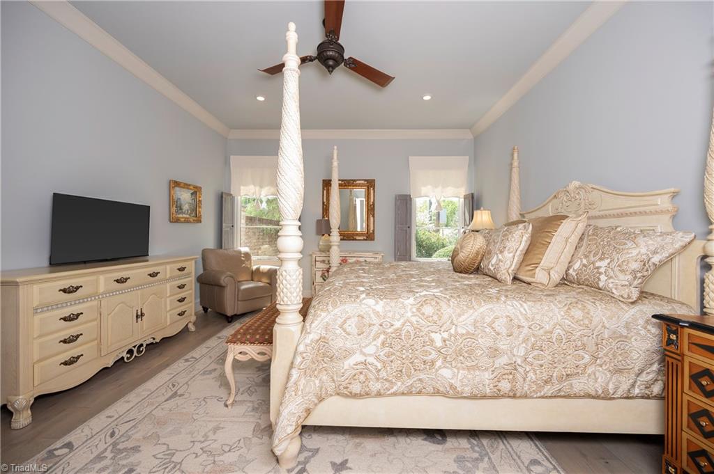 4090 Carriage Manor Cove Property Photo 21