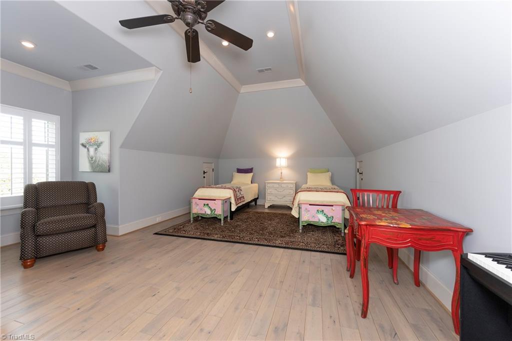 4090 Carriage Manor Cove Property Photo 31