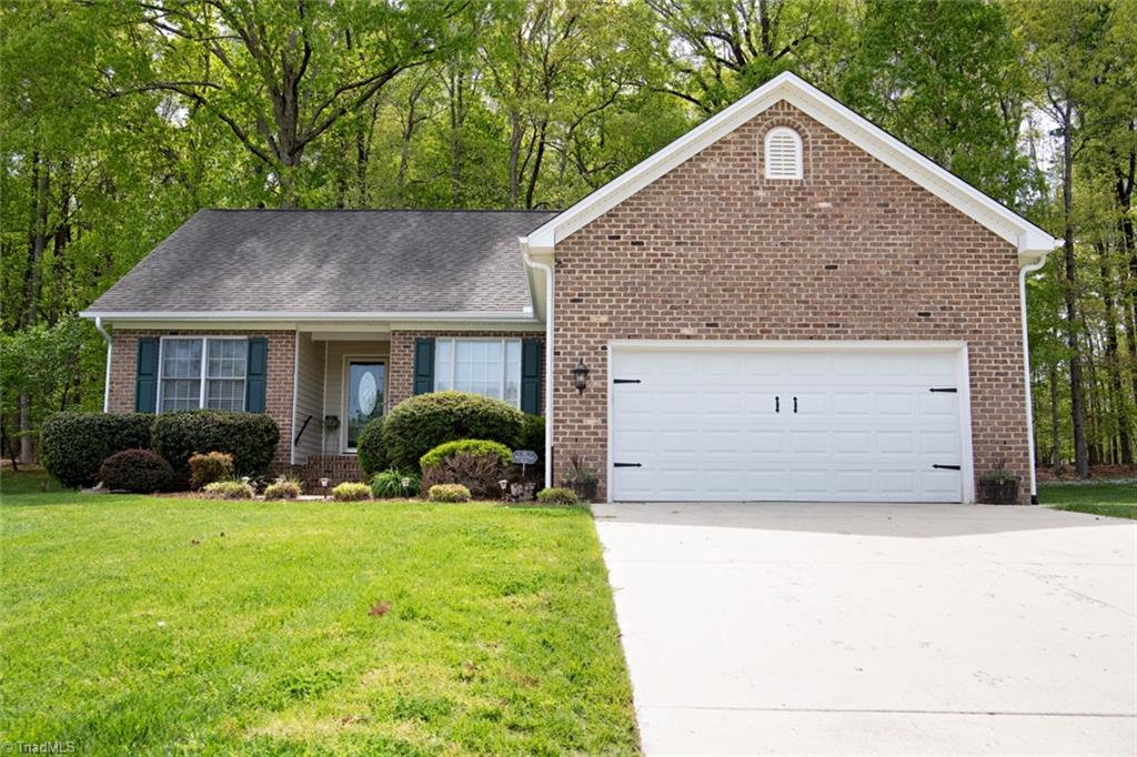 2265 Sunberry Drive Property Photo 2