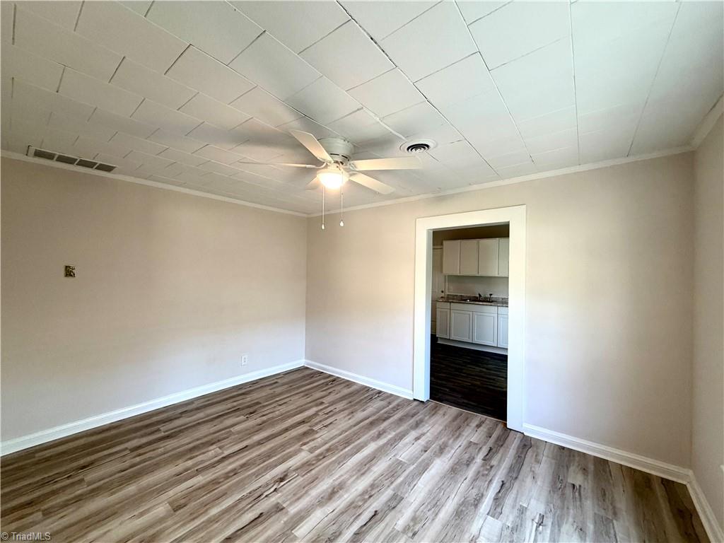 3414 Summit Avenue Property Photo 5