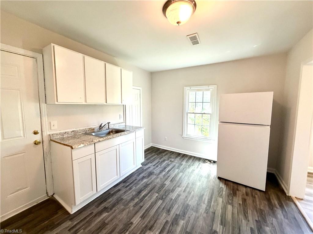 3414 Summit Avenue Property Photo 12