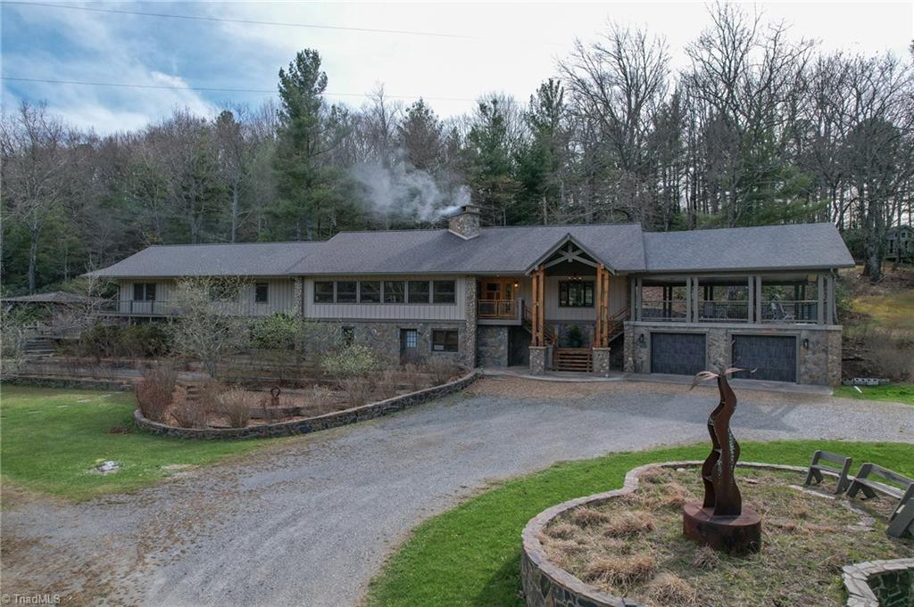 110 Mountain Hearth Drive Property Photo 1