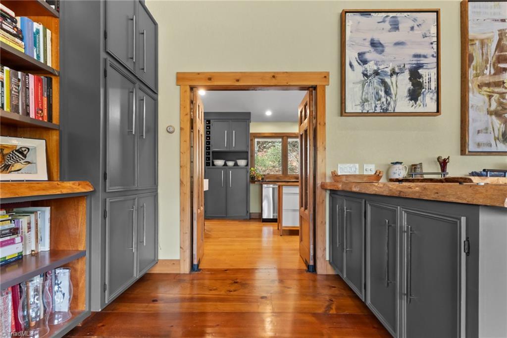 110 Mountain Hearth Drive Property Photo 12