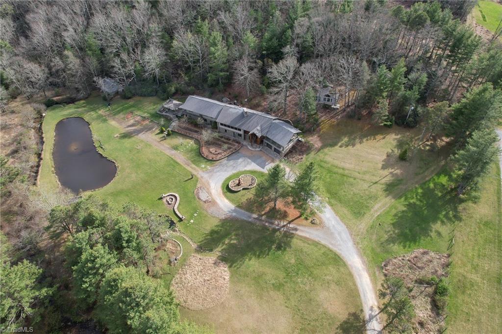 110 Mountain Hearth Drive Property Photo 49