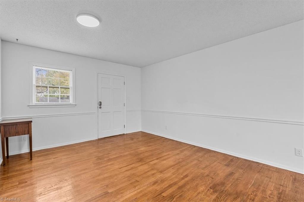 5334 Sherrie Drive Property Photo 5