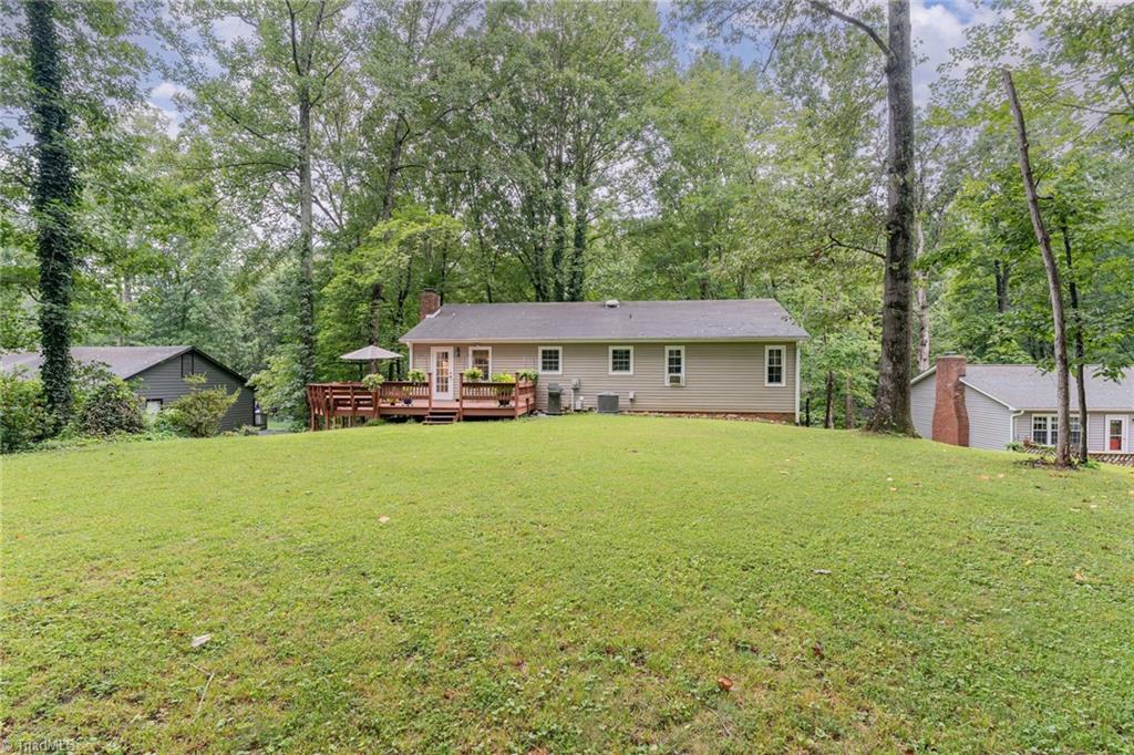 437 Valleymeade Drive Property Photo 5