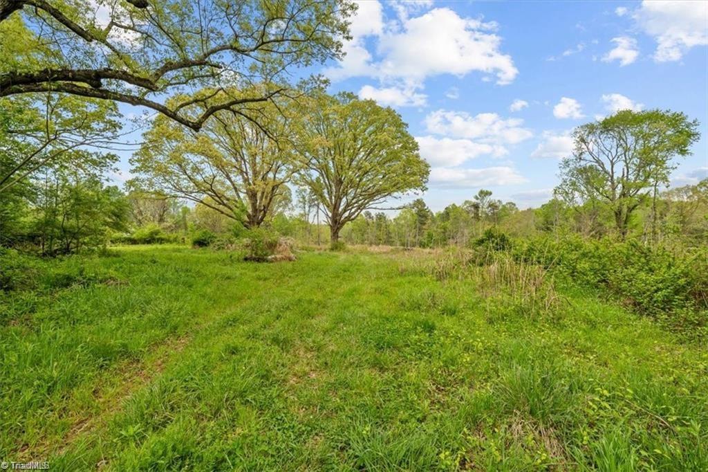 4858 Us Highway 311 Property Photo 5