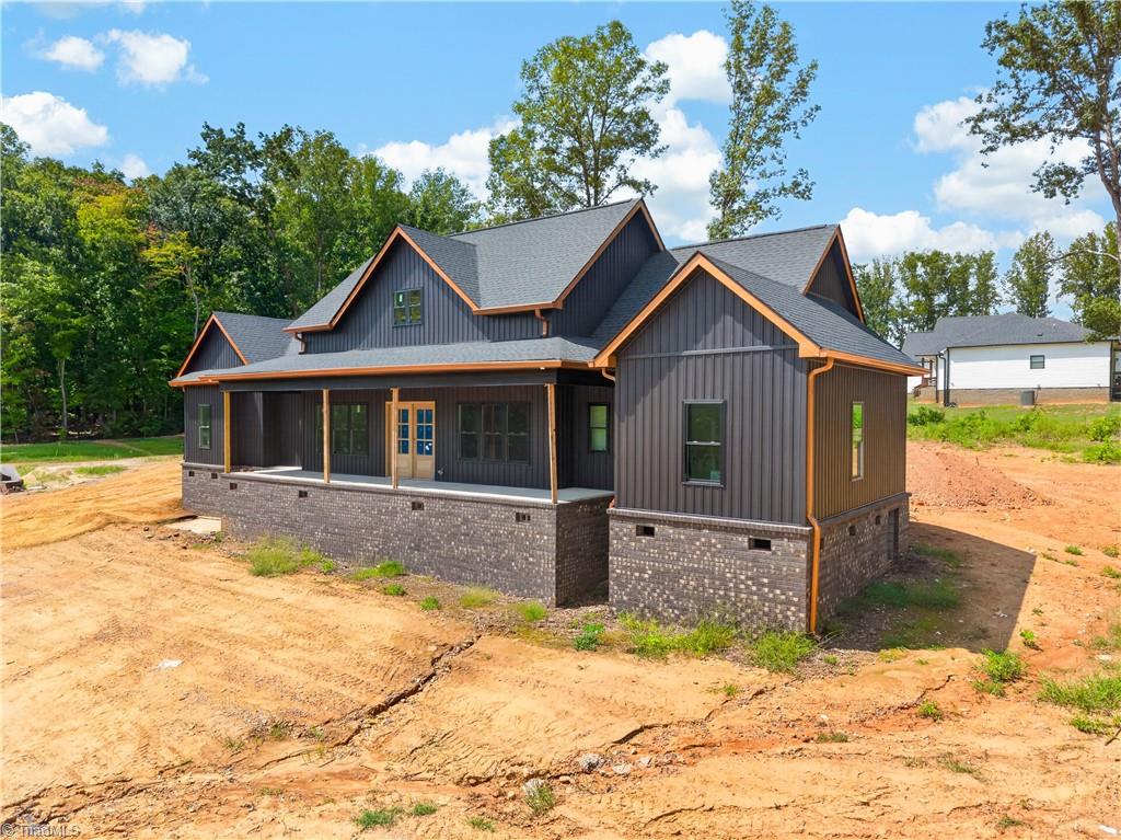 1641 Badin Lane Property Photo 2