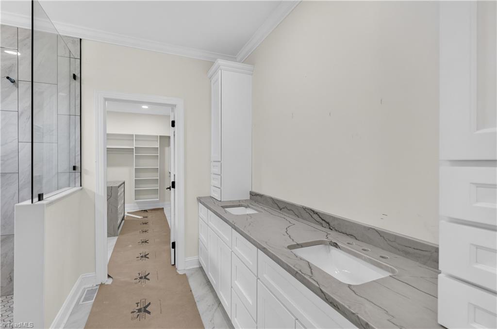 1641 Badin Lane Property Photo 17