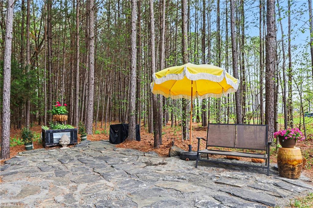 820 Sunset Pointe Drive Property Photo 26