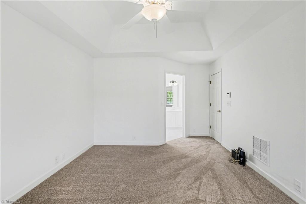 100 Kirkleigh Court Property Photo 20