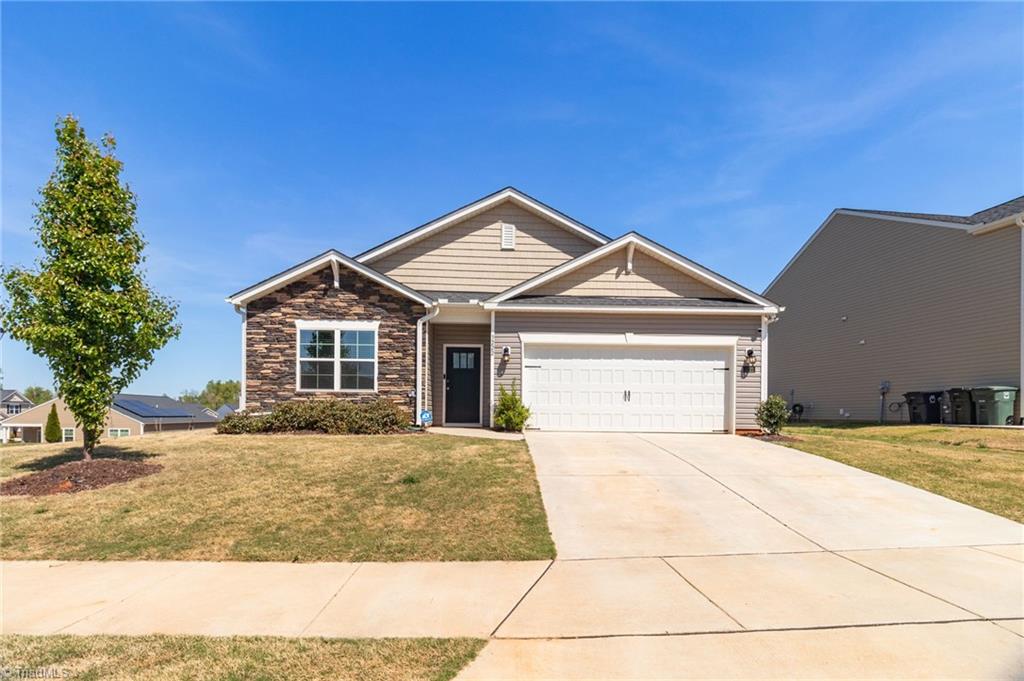 3222 Highlander Point Property Photo 2