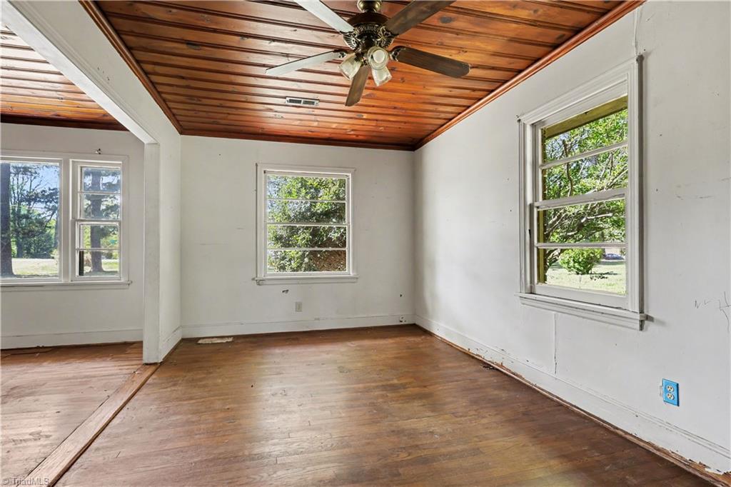 5099 Nc Highway 89 Property Photo 10