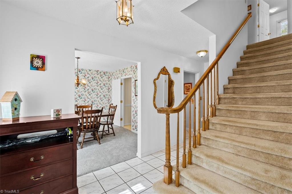 4617 Riverview Drive Property Photo 6