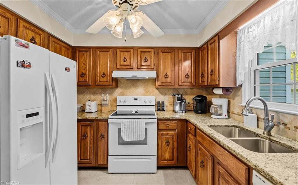 4617 Riverview Drive Property Photo 11