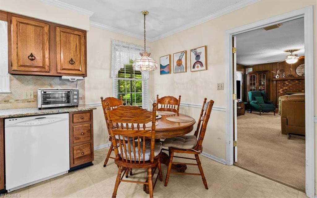 4617 Riverview Drive Property Photo 14